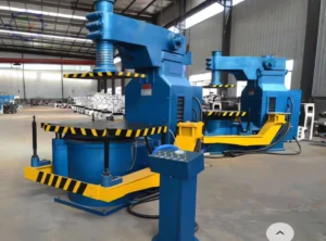 horizontal molding machine