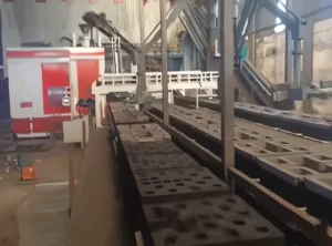 horizontal molding machine